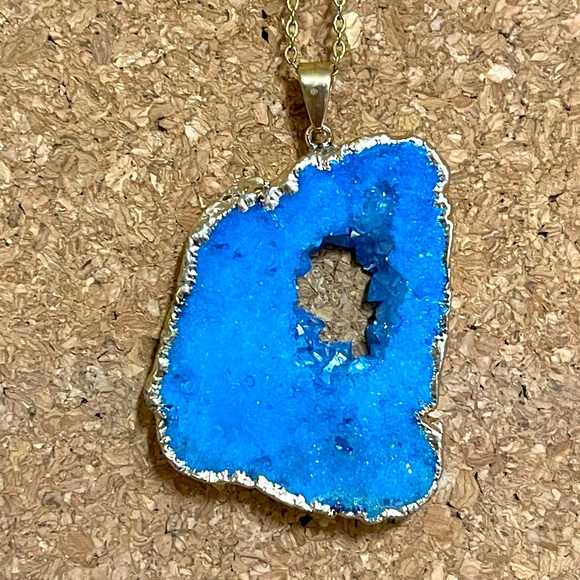 Natural Geode Stone & Crystal Quartz Good Morning Blue & God's Debut Necklace 5c - Picture 7 of 14